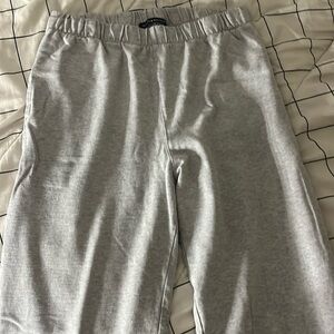 brandy melville grey baggy sweatpants